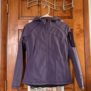 Women’s windbreaker